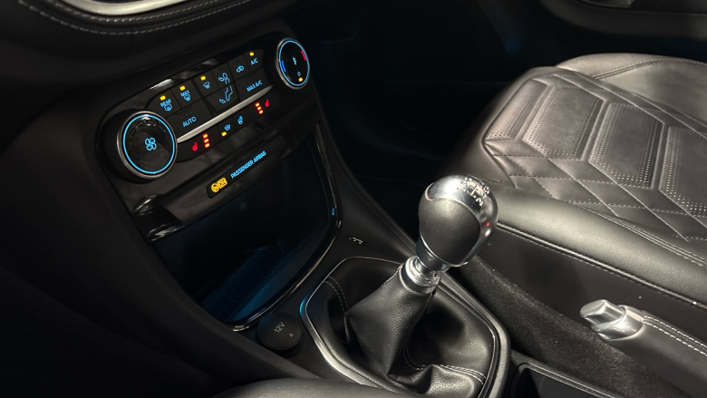 Ford Puma 1.0 EcoBoost Hybrid mHEV ST-Line Vignale 5dr Petrol Hatchback